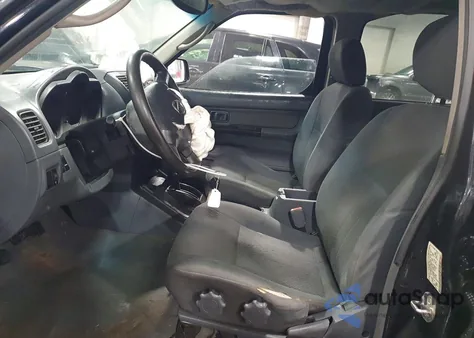 2004 Nissan Xterra Xe z USA, uszkodzony, nr VIN 5N1ED28Y94C683090